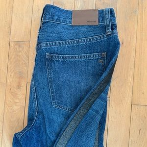 Madewell Perfect Vintage Jean high rise straight leg with black stripe detail